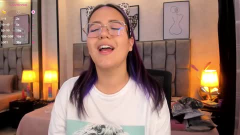 Emily online show from 03.05.25