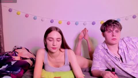 emily_and_ilumi online show from 12.08.24