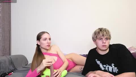 emily_and_ilumi online show from 09.24.25