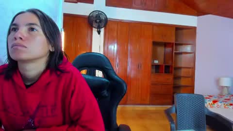Snapshot of emily_and_soffy chatting on 07.13.26 Emily and Soffy online show from 07.13.26