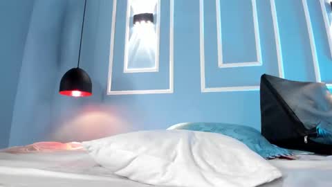 Emily online show from 03.10.25