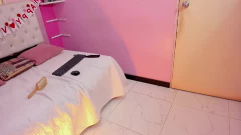              online show from 02.12.25