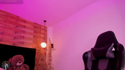 emily_brown04 online show from 03.28.26