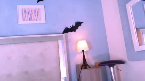 emily_castillo1_ online show from 12.05.25