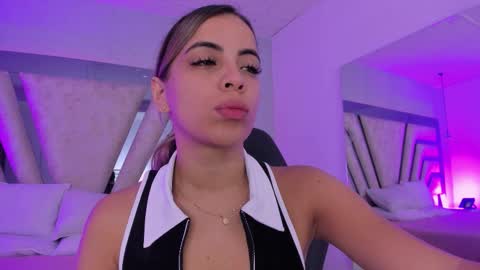 Emily online show from 12.03.25