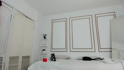 emily_gaviria1 online show from 03.28.26