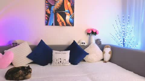 Snapshot of emily_heels chatting on 04.16.26 Emily Heels online show from 04.16.26