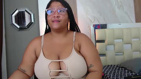 emily_jhonsson_ online show from 05.18.26