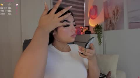 EmilyKenner  Independent model  online show from 09.11.25