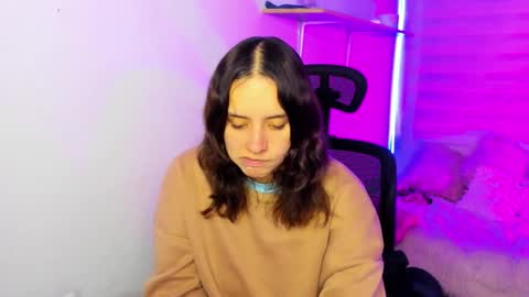 emily_lindey online show from 11.20.25