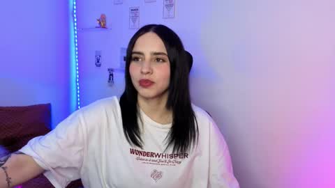 Snapshot of emily_lindey_ chatting on 02.10.26 Emily Lindey online show from 02.10.26