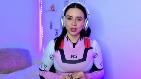 Snapshot of emily_lindey_ chatting on 02.13.26 Emily Lindey online show from 02.13.26