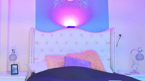 Emily online show from 10.02.25