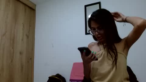 Snapshot of emily_loperaa chatting on 06.13.26 Emily online show from 06.13.26