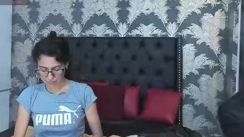 Snapshot of emily_loperaa chatting on 06.28.26 Emily online show from 06.28.26