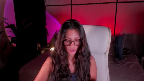 Snapshot of emily_mazzon chatting on 03.04.26 EMILY online show from 03.04.26