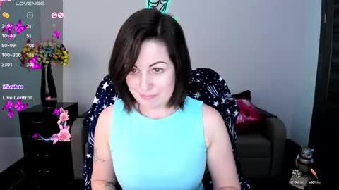 Emily online show from 03.11.25