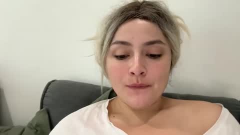 emily_morning_dew online show from 09.09.25