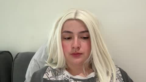 emily_morning_dew online show from 03.18.26