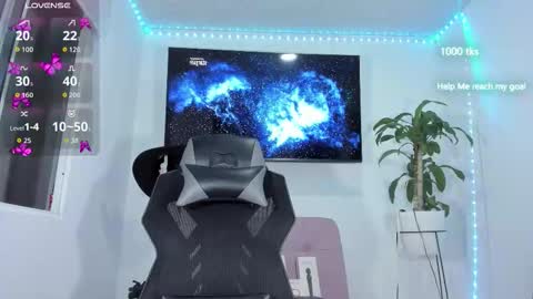 emily_palmeer online show from 12.19.25