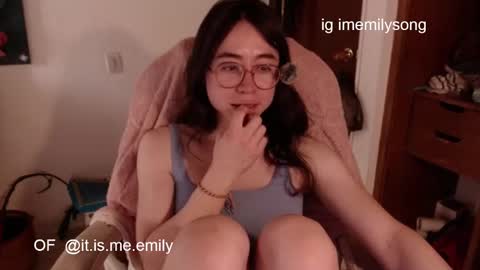 emily_pearl_ online show from 02.20.26