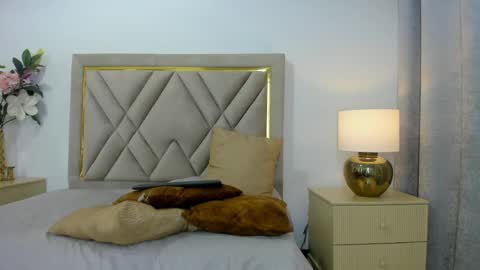 Emily online show from 11.18.25