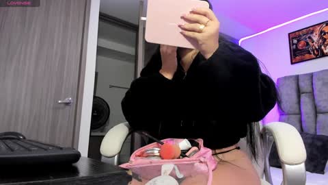 Natalia online show from 01.22.25