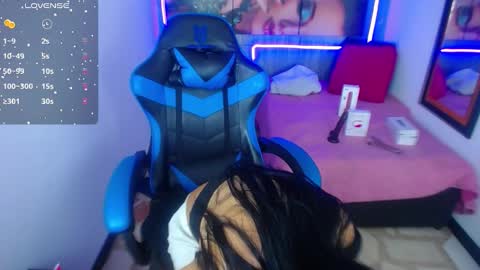       online show from 03.11.25