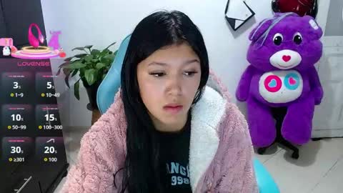       online show from 04.17.26