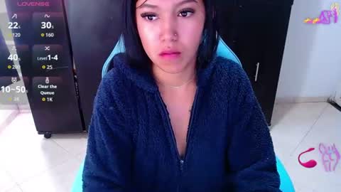 Snapshot of emily_rosse04 chatting on 06.21.26 online show from 06.21.26