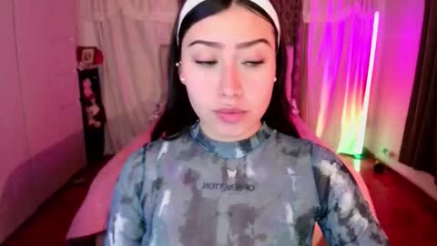 Emily  Swan online show from 01.17.26