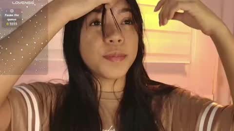 Emily online show from 11.19.25