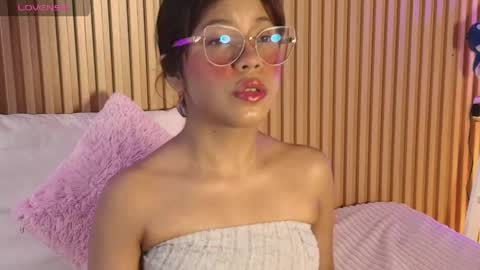 Emily online show from 05.06.26