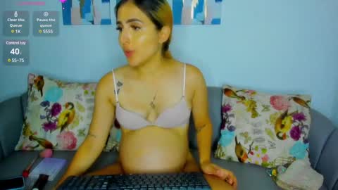Snapshot of emily_theen chatting on 01.13.25 Emily  online show from 01.13.25