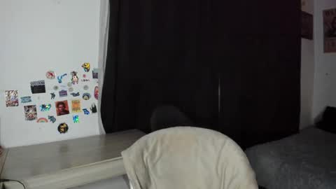 Snapshot of emily_vader chatting on 02.16.25 emily_vader online show from 02.16.25