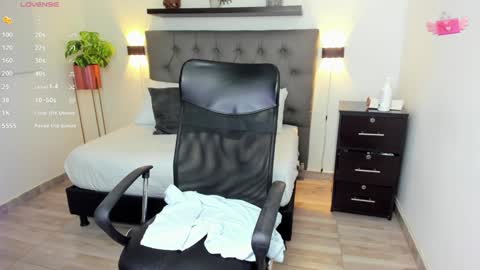 Emi online show from 12.02.24