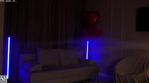 Snapshot of emilybatee chatting on 03.06.25 emilybatee online show from 03.06.25