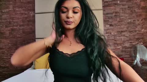 Emily online show from 12.04.24