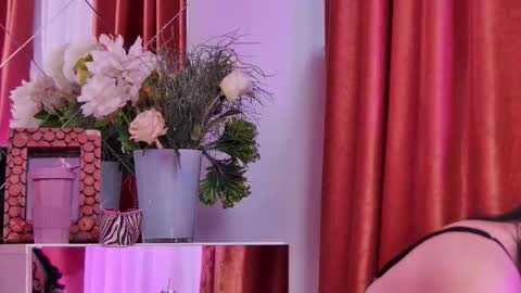 Emily online show from 10.12.25