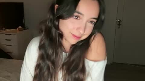 emilyfawn online show from 11.11.25