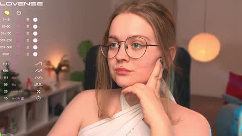 Emily  online show from 01.03.25