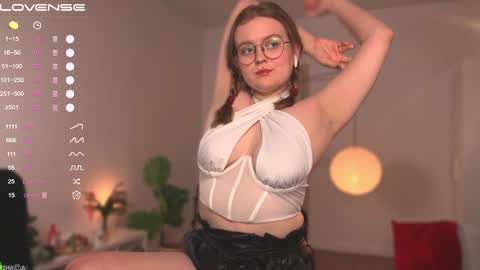 Emily  online show from 01.05.25