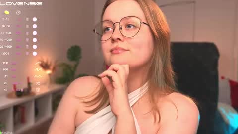 Emily  online show from 02.09.25