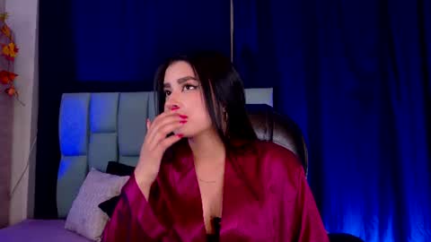Snapshot of emilygh1_ chatting on 06.17.26 Emily online show from 06.17.26