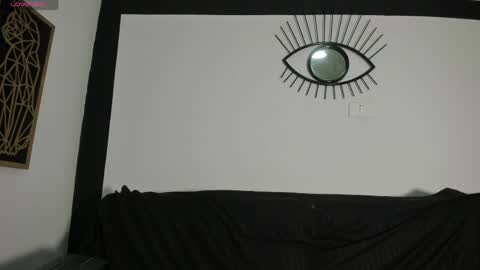 Emily online show from 04.18.26