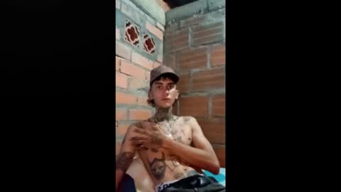 kevincourtney7w7    ig online show from 11.10.25