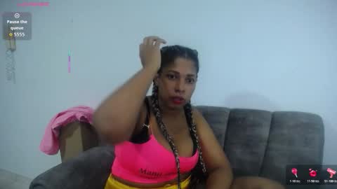 Emilyhines online show from 11.17.25