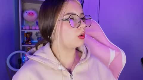 VALEEEN online show from 10.04.25