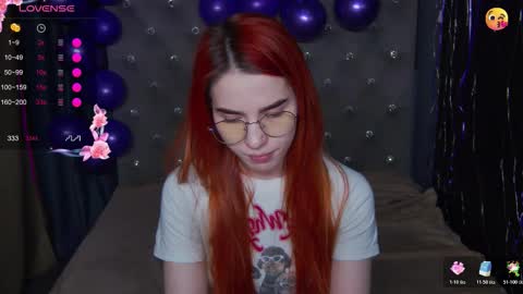 EmilyKents online show from 11.22.25