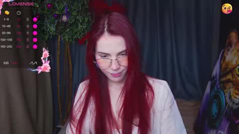 EmilyKents online show from 12.18.25